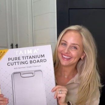 Taima Titanium Cutting Board customer~~Marry S. –California, USA